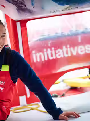 Violette Dorange on her boat : Initiatives-Coeurs